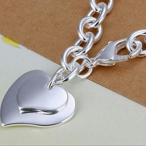 925 Silver bracelet with heart pendant